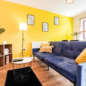Apartment Spacious 1 Bed Flat-free Parking, Hillingdon
